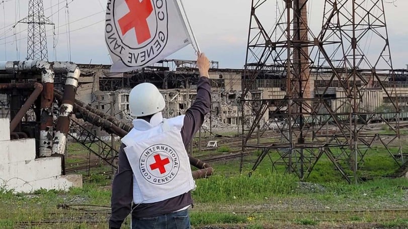Röda Korset och FN samarbetar i evakueringen av civila från Mariupol och stålverket Azovstal.