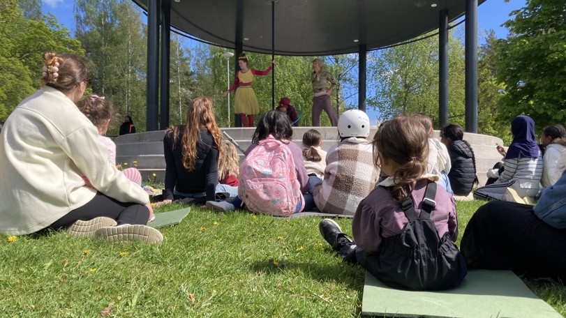 Uppträdande i Saxonparken i Brickebacken, Örebro.