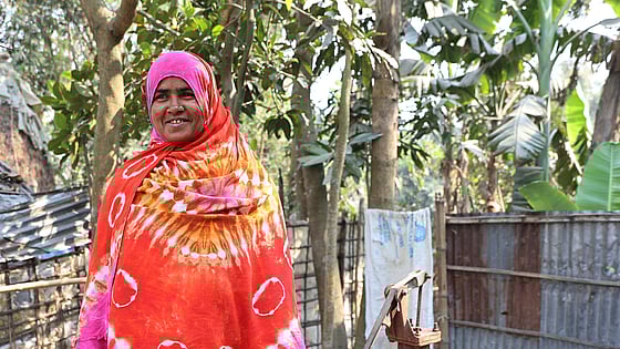 Chalima framför en vattenpump