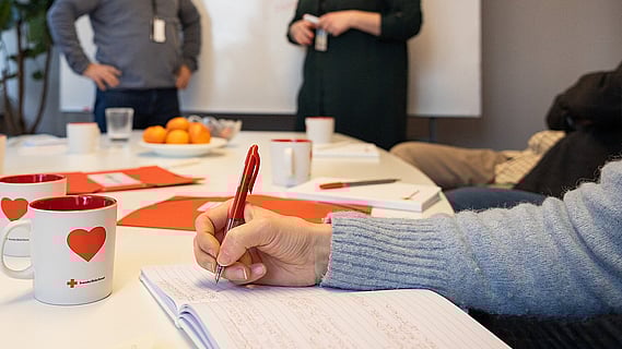 Vid Röda Korsets lokala årsstämmor förs det protokoll.