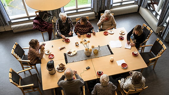 Rekrytering av volontärer till äldregrupp