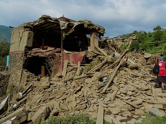 Arbete vid svår jordbävning i Afghanistan 2022