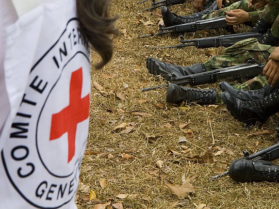 Röda Korset utbildar i krigets lagar