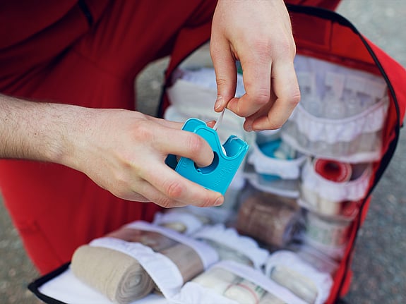 Innehållet i en beredskapsväska som första hjälpare använder