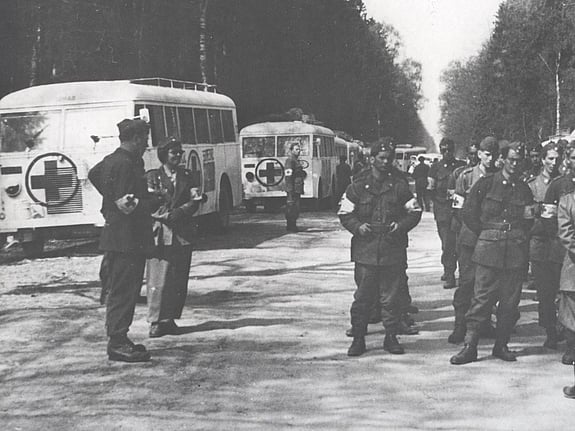 Evakuering från koncentrationsläger med vita bussarna, 1945