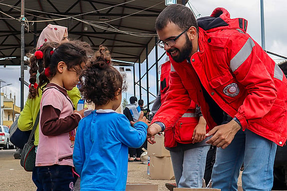 Flyktingar från Libanon tas emot i Syrien